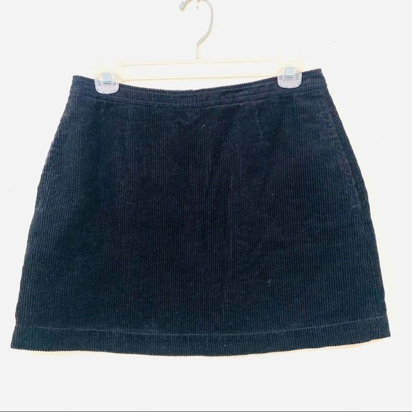 CALVIN KLEIN JEANS black corduroy mini skirt sz 28 - Picture 2 of 9
